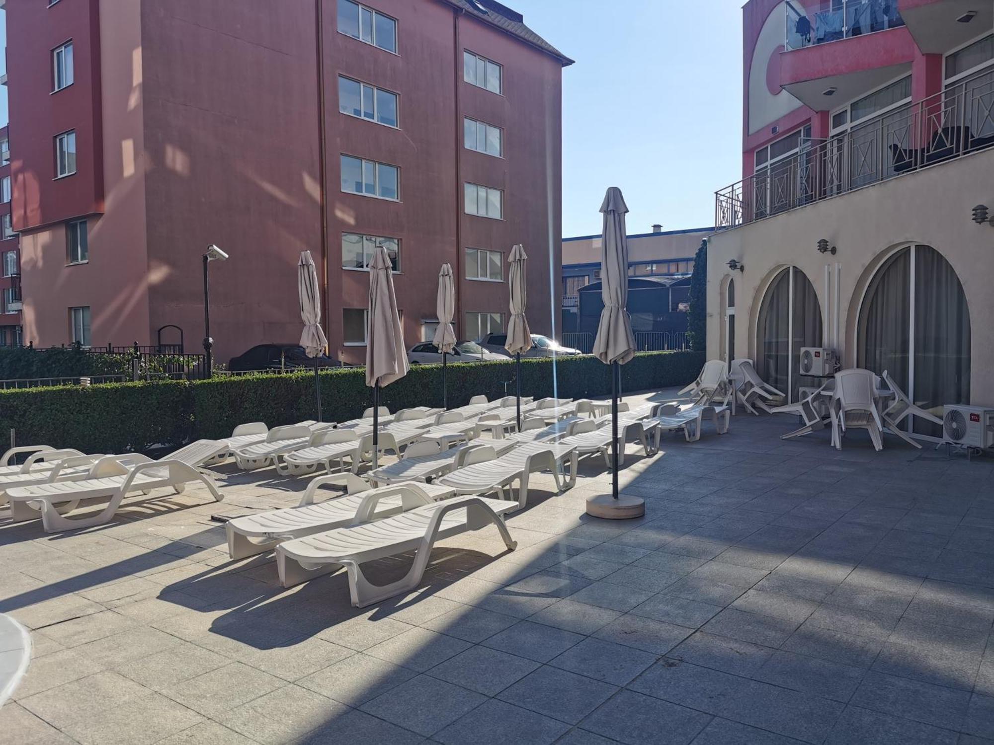 Rose Garden Omax Apartments Sunny Beach Buitenkant foto