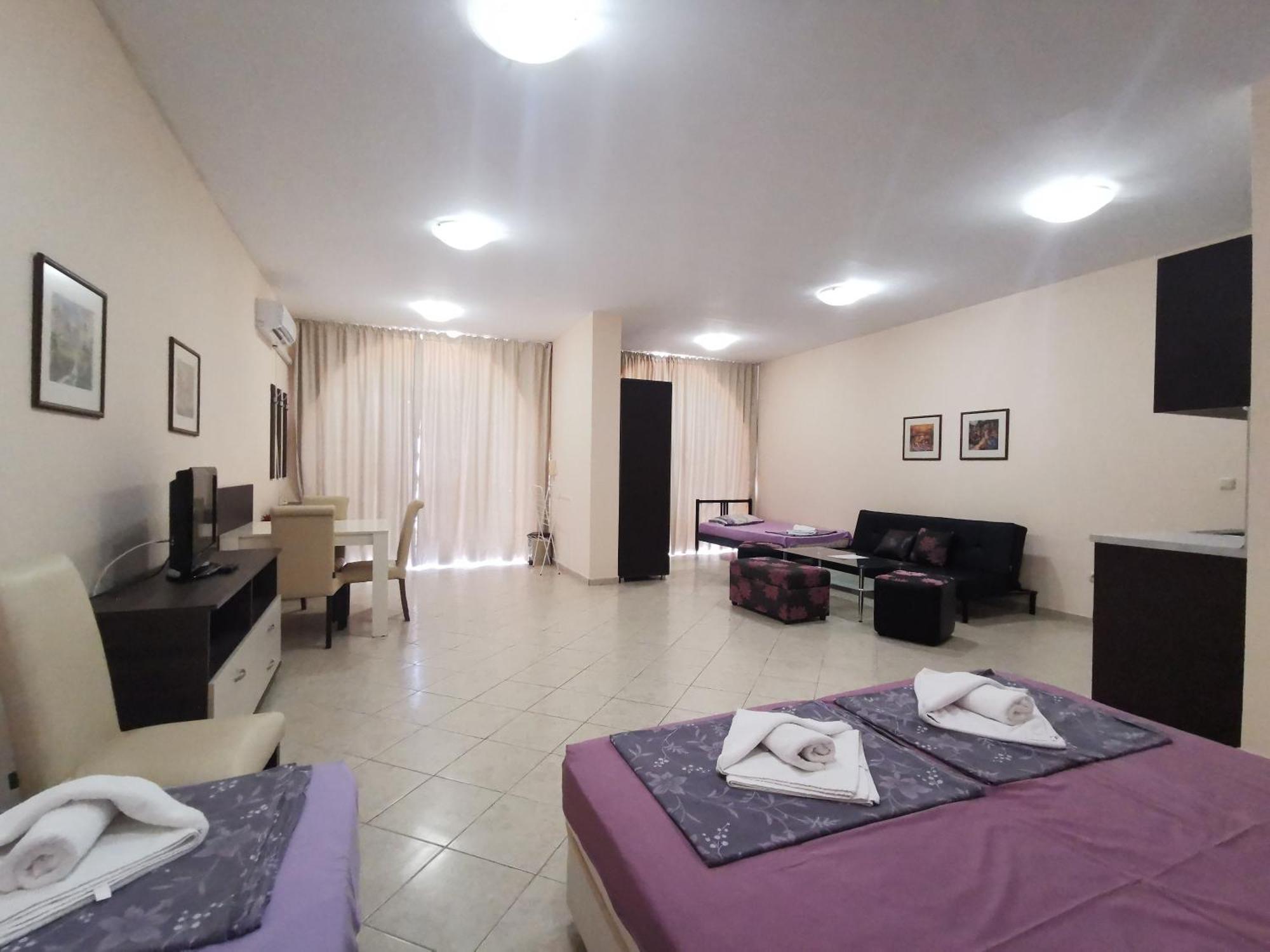 Rose Garden Omax Apartments Sunny Beach Buitenkant foto