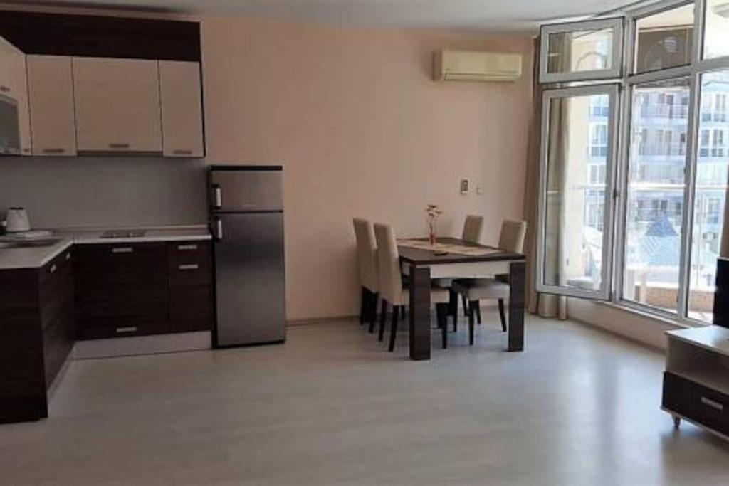 Rose Garden Omax Apartments Sunny Beach Buitenkant foto